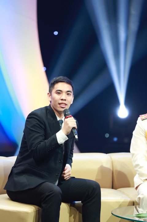 Thủ tướng trao giải thưởng Gương mặt trẻ Việt Nam tiêu biểu năm 2017 ảnh 26