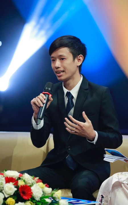 Thủ tướng trao giải thưởng Gương mặt trẻ Việt Nam tiêu biểu năm 2017 ảnh 21