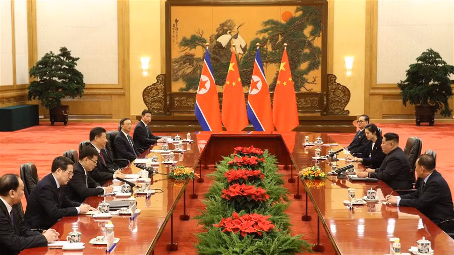 Chủ tịch Kim Jong-un đến Trung Quốc, hội đàm với Chủ tịch Tập Cận Bình ảnh 2