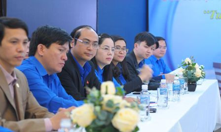 Anh Lê Quốc Phong: 'Mong muốn thanh niên Việt Nam bản lĩnh - sáng tạo' ảnh 11