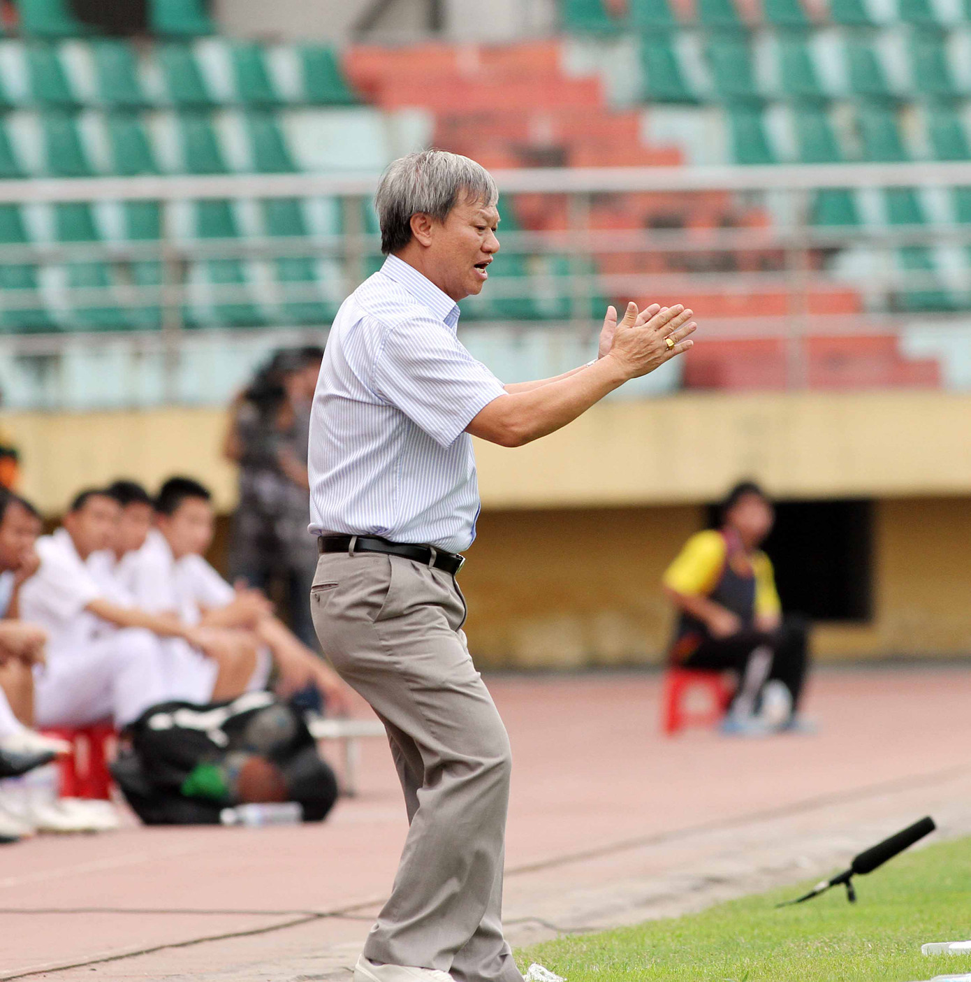 "Thuyền trưởng" Lê Thụy Hải được giao nhiệm vụ trục vớt "con tàu đắm" B.Bình Dương. Ảnh: VSI "Thuyền trưởng" Lê Thụy Hải được giao nhiệm vụ trục vớt "con tàu đắm" B.Bình Dương. Ảnh: VSI