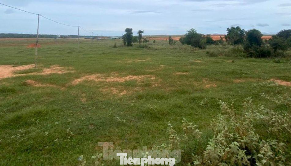 Agribank rao bán tài sản bảo đảm để thế chấp cho khoản vay của Doanh nghiệp Tư nhân Thanh Tùng là quyền sử dụng đất sản xuất kinh doanh diện tích 6.952 m2 ở huyện Bình Chánh.