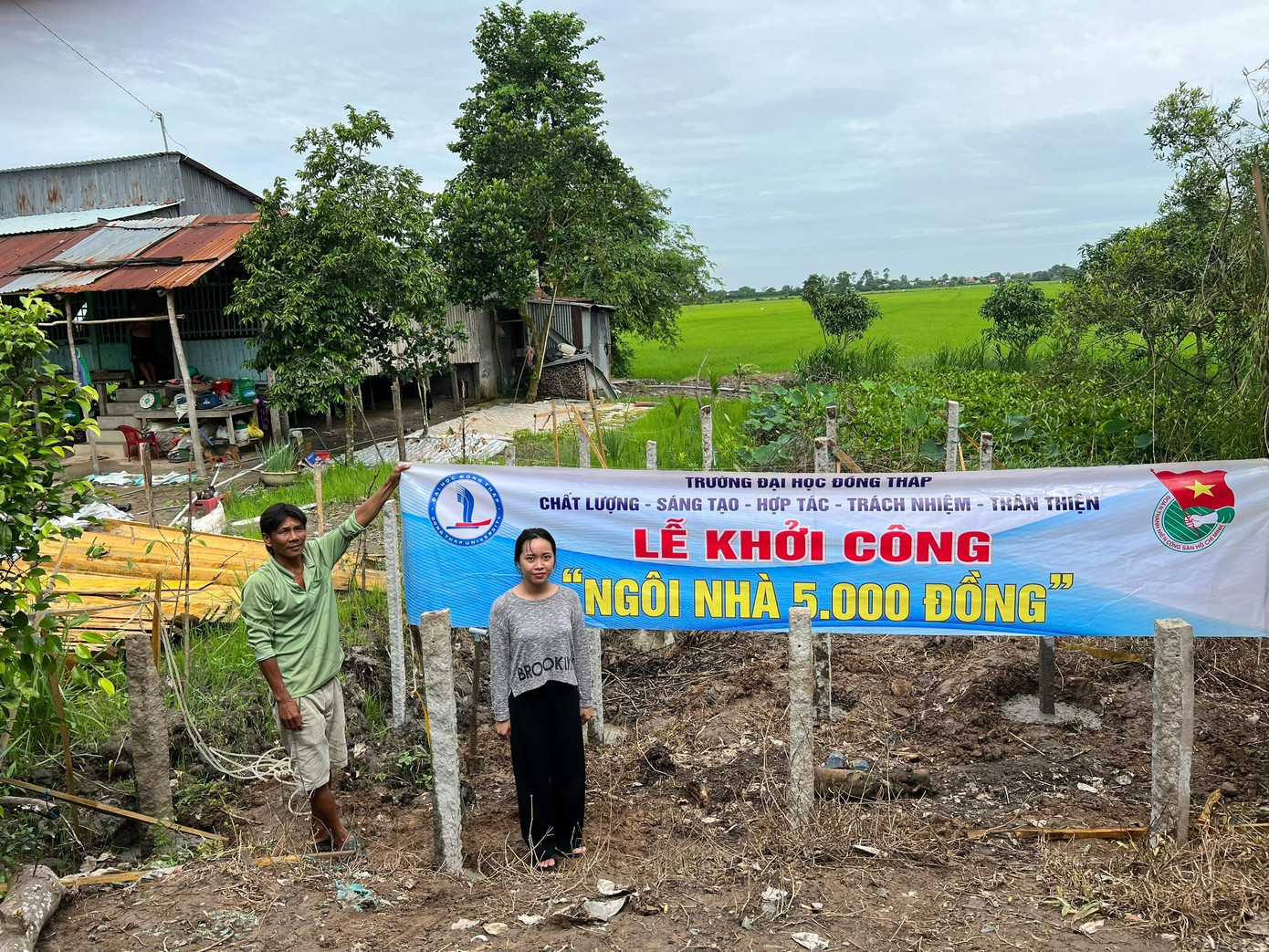 Căn nhà của sinh viên Phạm Lê Yến Nhi tại Đồng Tháp chuẩn bị xây dựng. Ảnh: PV