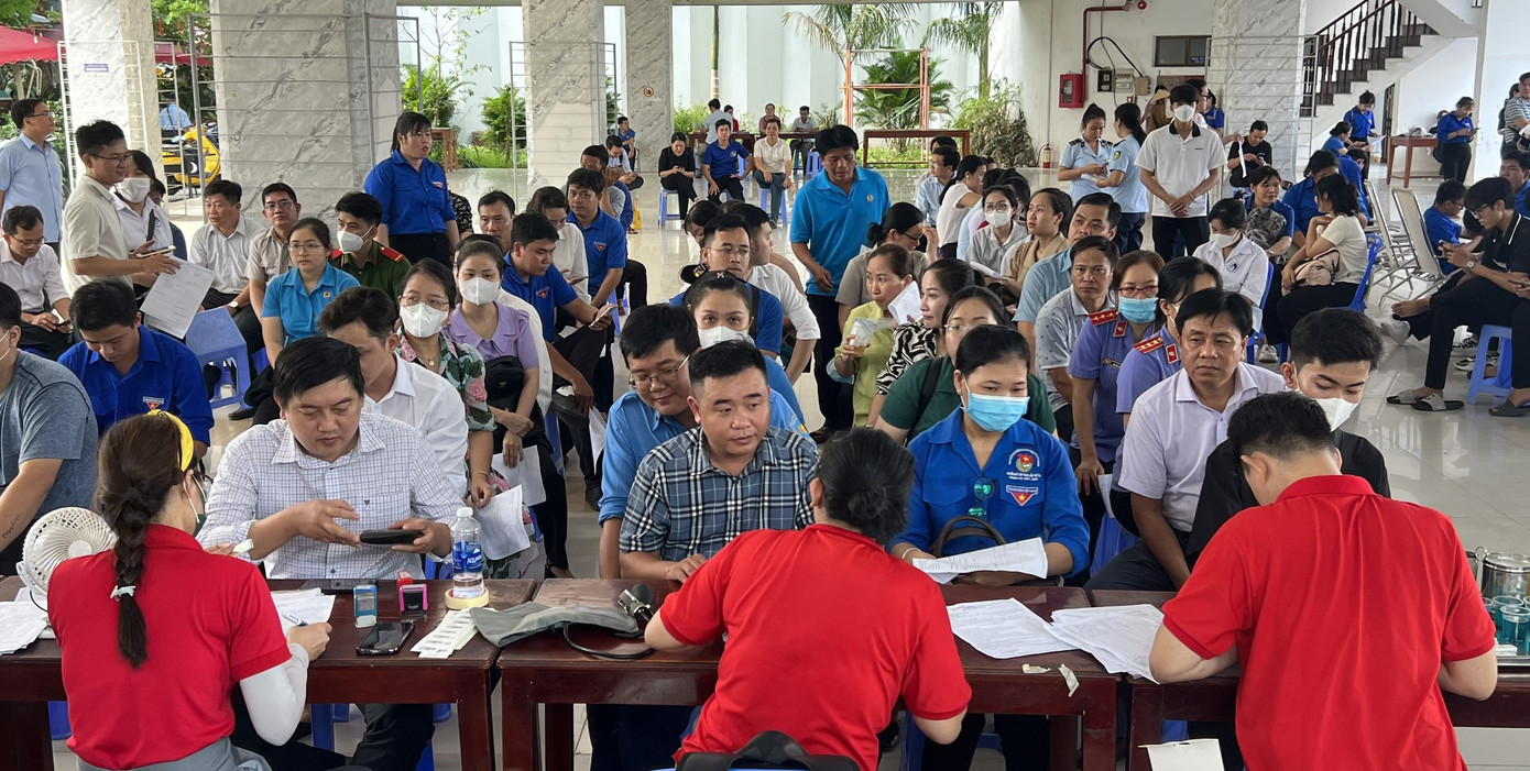 Quang cảnh hiến máu