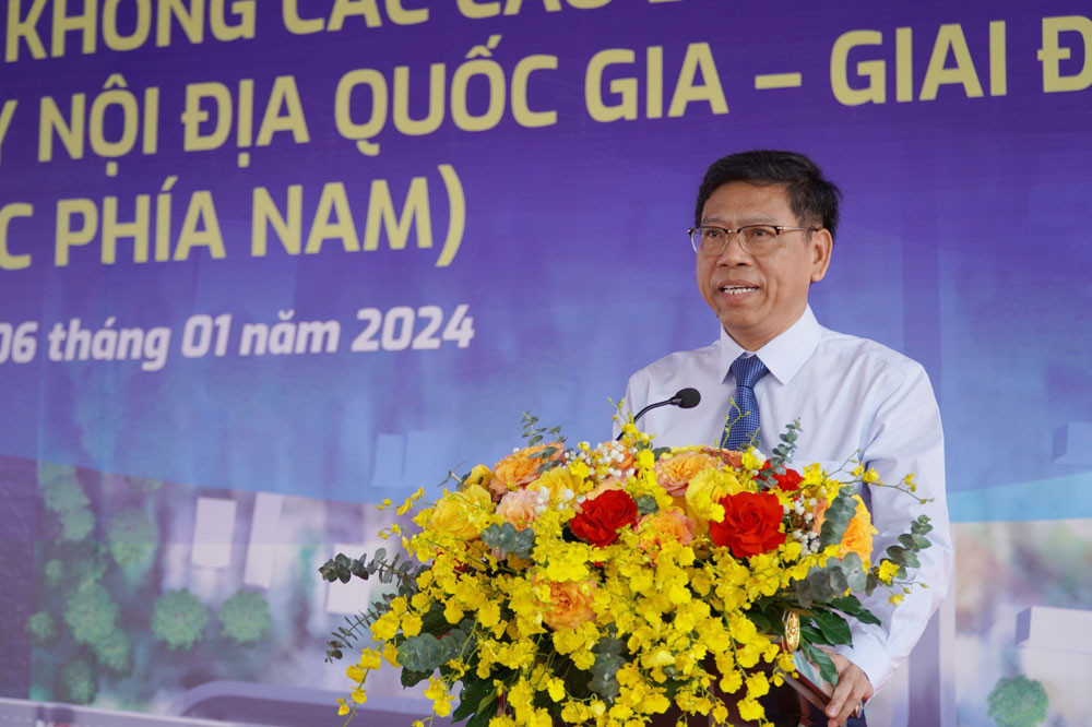 Thứ trưởng Bộ GTVT Nguyễn Xuân Sang phát biểu tại buổi lễ. Ảnh: ĐH