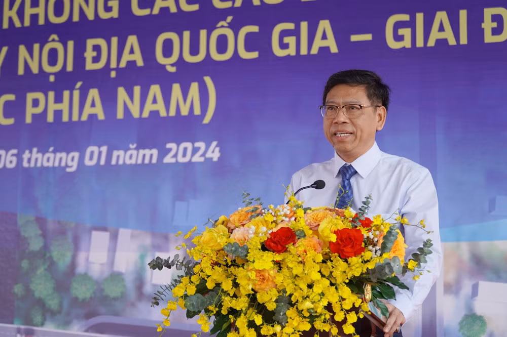 Thứ trưởng Bộ GTVT Nguyễn Xuân Sang phát biểu tại buổi lễ. Ảnh: ĐH Thứ trưởng Bộ GTVT Nguyễn Xuân Sang phát biểu tại buổi lễ. Ảnh: ĐH
