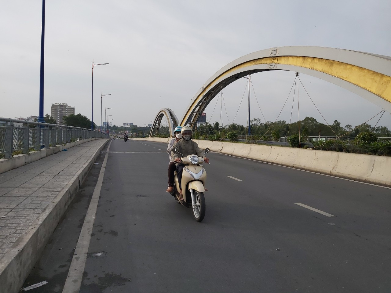 Ghi nhận của phóng viên Tiền Phong, vào sáng sớm mùng Một Tết, thời tiết ở Cần Thơ mát mẻ. Ảnh: Hòa Bình