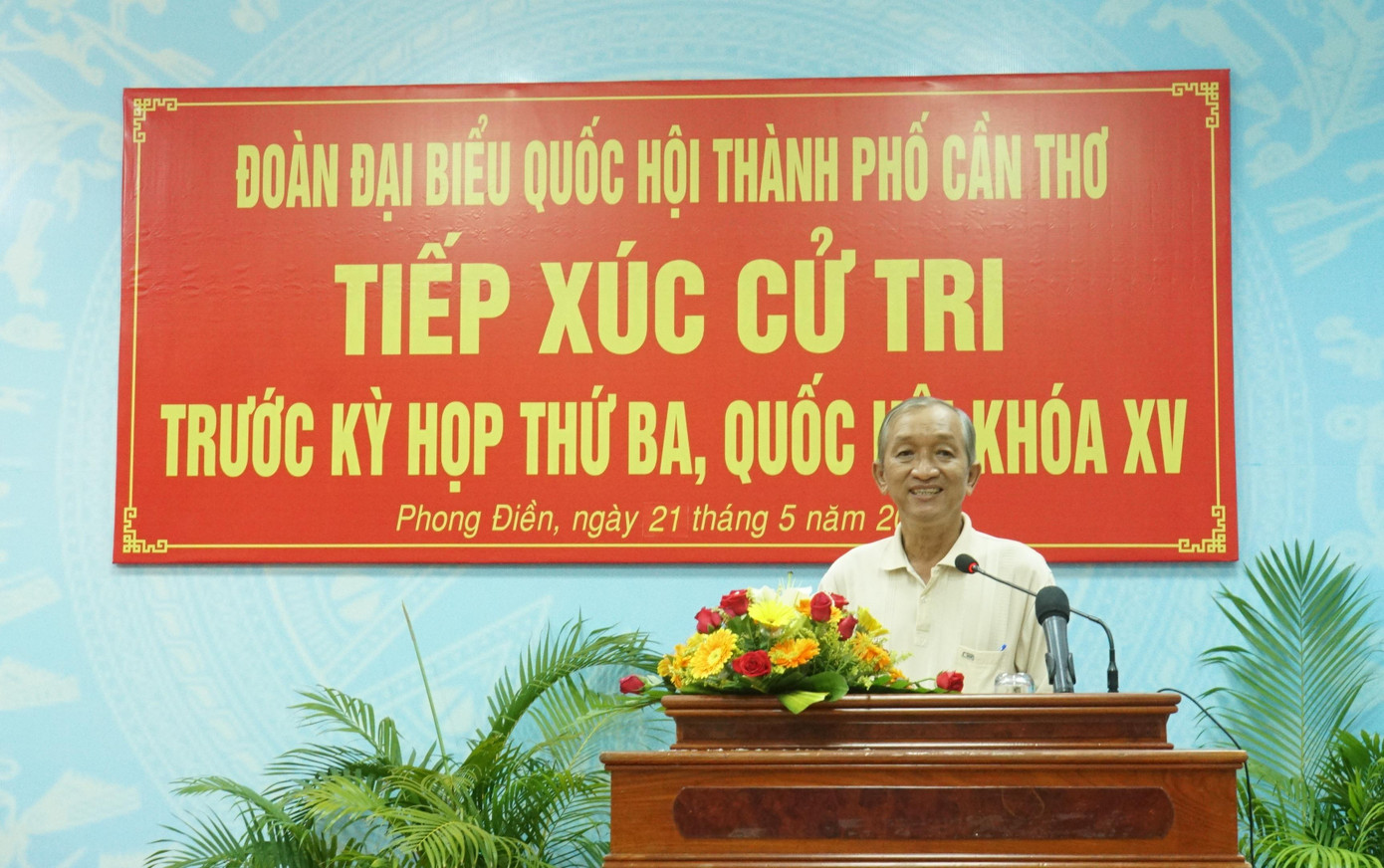 Cử tri huyện Phong Điền, TP Cần Thơ phát biểu