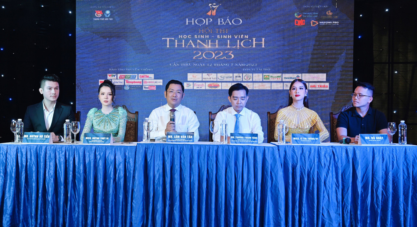 Anh Lâm Văn Tân, Phó Bí thư Thành Đoàn Cần Thơ, Trưởng Ban tổ chức hội thi trả lời báo chí. Ảnh: BTC Anh Lâm Văn Tân, Phó Bí thư Thành Đoàn Cần Thơ, Trưởng Ban tổ chức hội thi trả lời báo chí. Ảnh: BTC