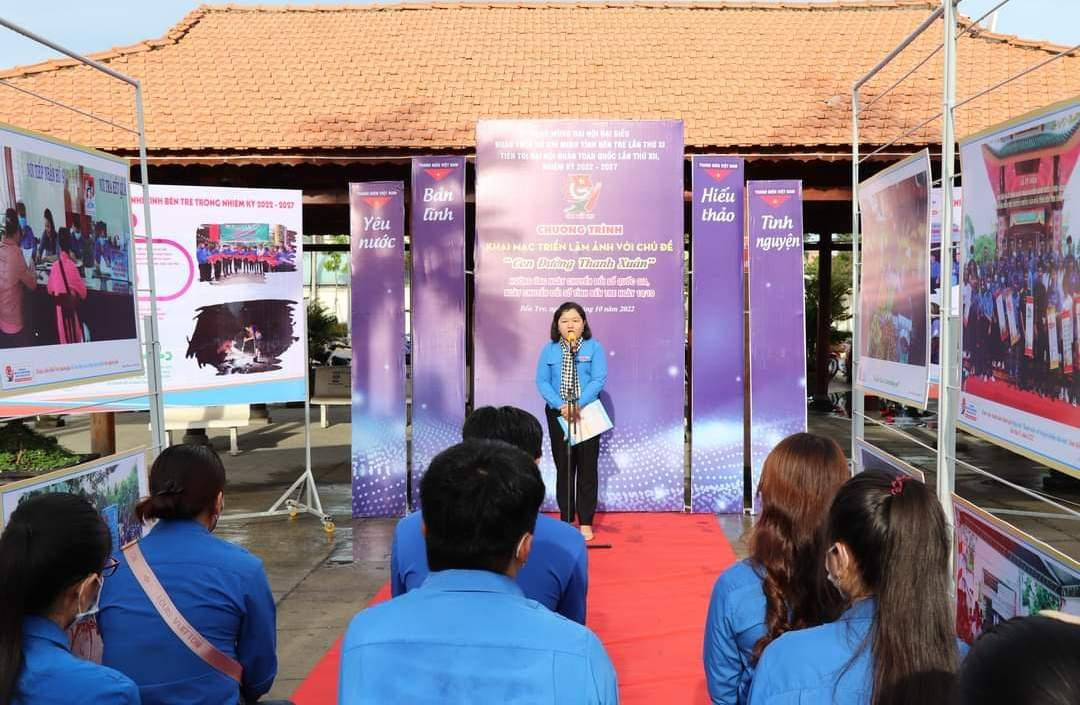 Chị Lâm Như Quỳnh, Bí thư Tỉnh Đoàn Bến Tre phát biểu Chị Lâm Như Quỳnh, Bí thư Tỉnh Đoàn Bến Tre phát biểu