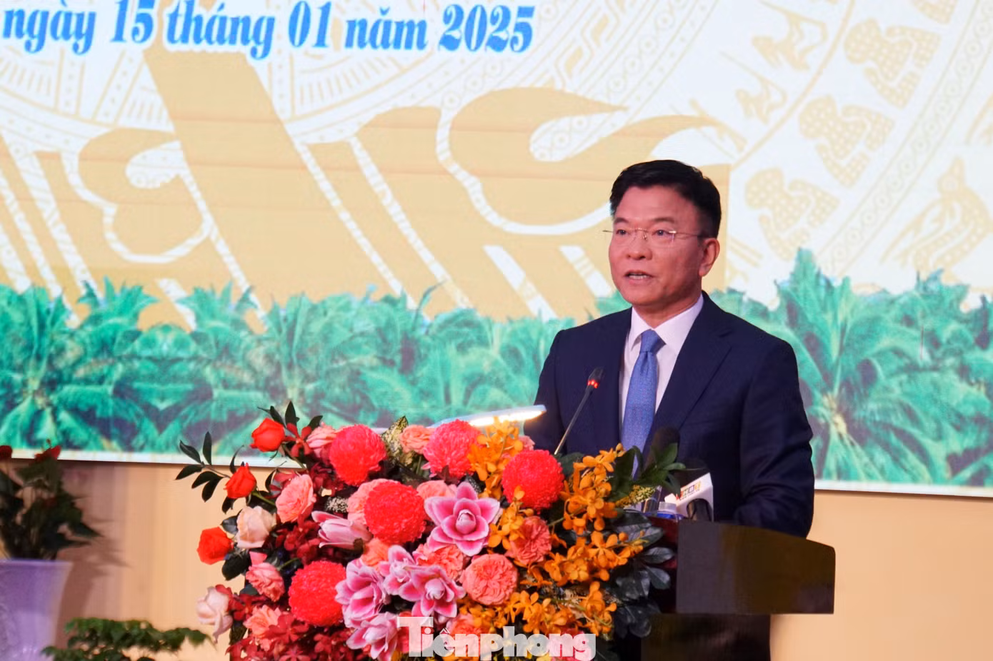 Phó Thủ tướng Lê Thành Long phát biểu tại buổi lễ. Ảnh: Hòa Hội