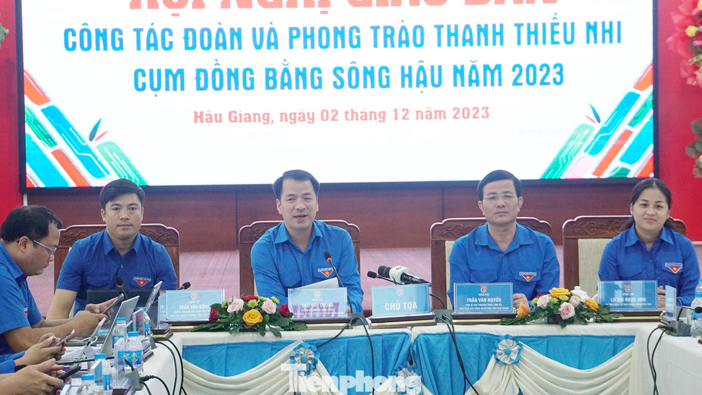 Anh Ngô Văn Cương - Bí thư T.Ư Đoàn phát biểu tại hội nghị. Ảnh: Hòa Hội Anh Ngô Văn Cương - Bí thư T.Ư Đoàn phát biểu tại hội nghị. Ảnh: Hòa Hội