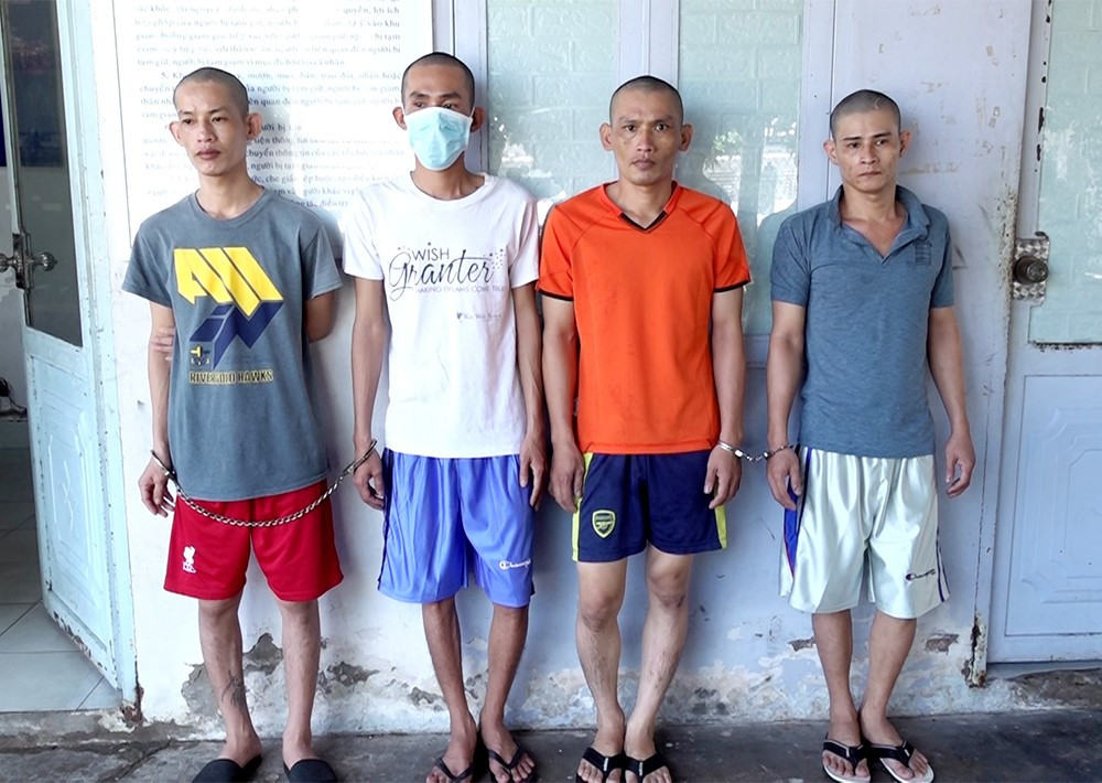 Nhóm anh em Nguyễn Văn Hai. Nhóm anh em Nguyễn Văn Hai.