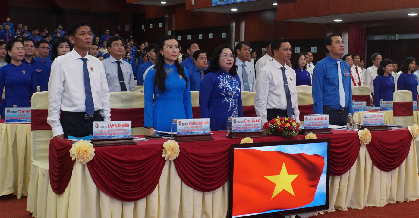 Lãnh đạo Trung ương Đoàn, tỉnh Sóc Trăng tham dự đại hội. Ảnh: Hòa Hội