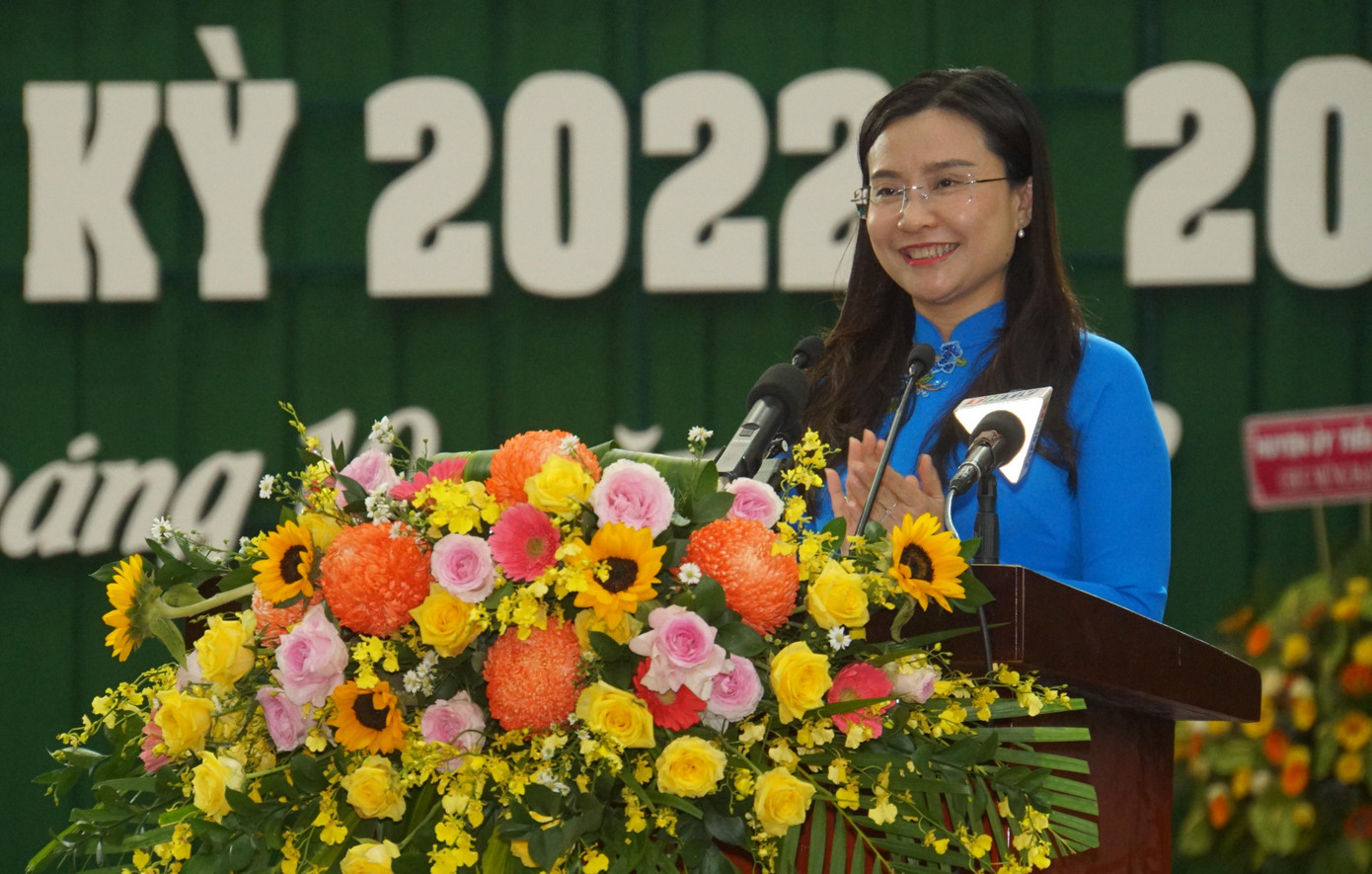 Chị Nguyễn Phạm Duy Trang, Bí thư Trung ương Đoàn, Chủ tịch Hội đồng Đội Trung ương phát biểu. Ảnh: Hòa Hội Chị Nguyễn Phạm Duy Trang, Bí thư Trung ương Đoàn, Chủ tịch Hội đồng Đội Trung ương phát biểu. Ảnh: Hòa Hội