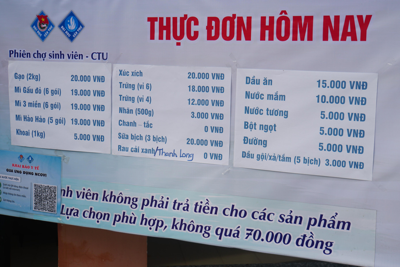 Thực đơn tại chợ sẽ được thay đổi mỗi ngày Thực đơn tại chợ sẽ được thay đổi mỗi ngày