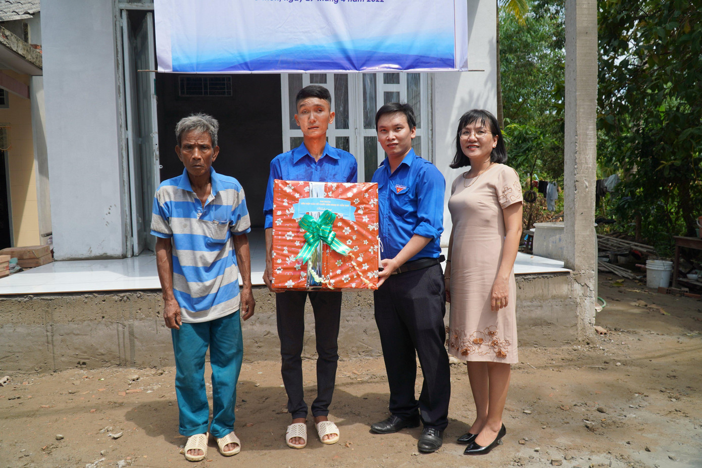 Bàn giao &quot;Ngôi nhà hạnh phúc&quot; cho đoàn viên Trần Công Luận tại phường Thới An, quận Ô Môn.