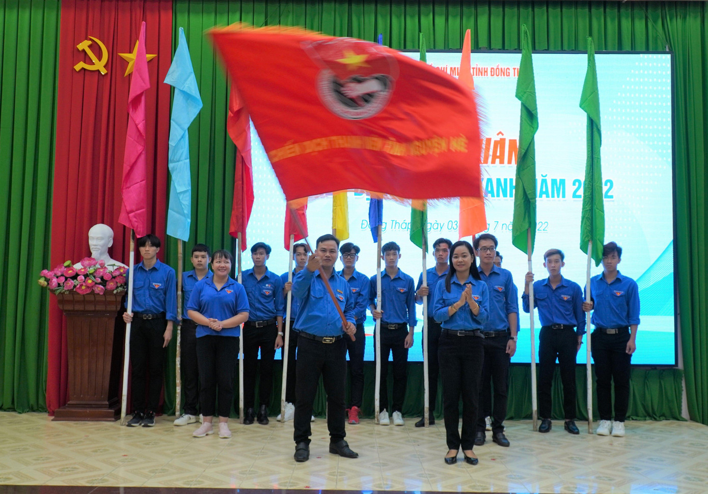 Tỉnh đoàn Đồng Tháp ra quân chiến dịch tình nguyện “Mùa hè xanh'. - Ảnh: K. Ngân. Tỉnh đoàn Đồng Tháp ra quân chiến dịch tình nguyện “Mùa hè xanh'. - Ảnh: K. Ngân.