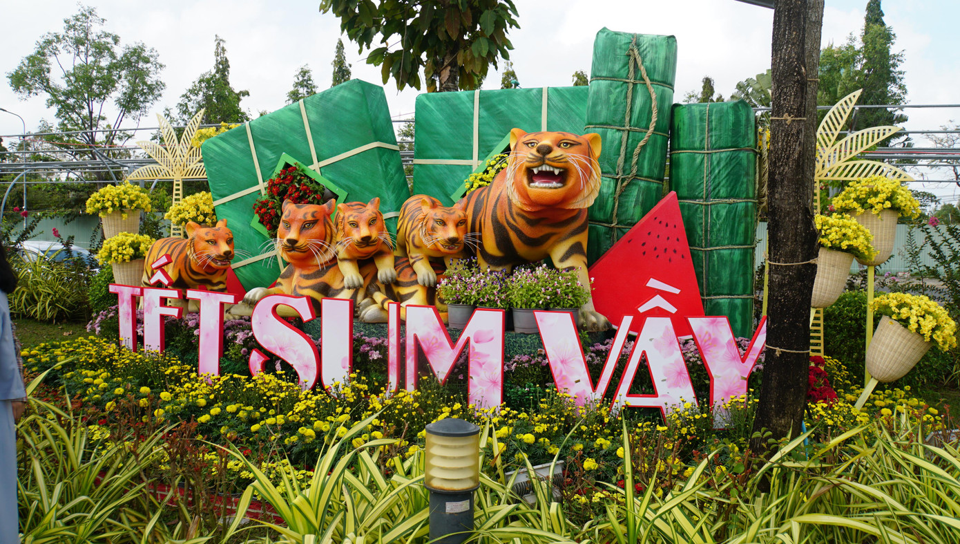 Ban tổ chức bố trí nhiều tiểu cảnh đẹp, sinh động và dễ thương phục vụ người dân. - Ảnh: Hòa Hội