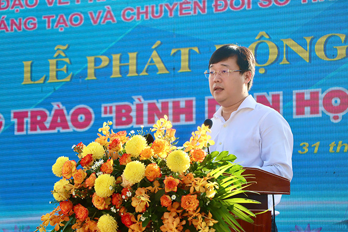 Bí thư Tỉnh ủy Đồng Tháp Lê Quốc Phong phát biểu tại lễ phát động.