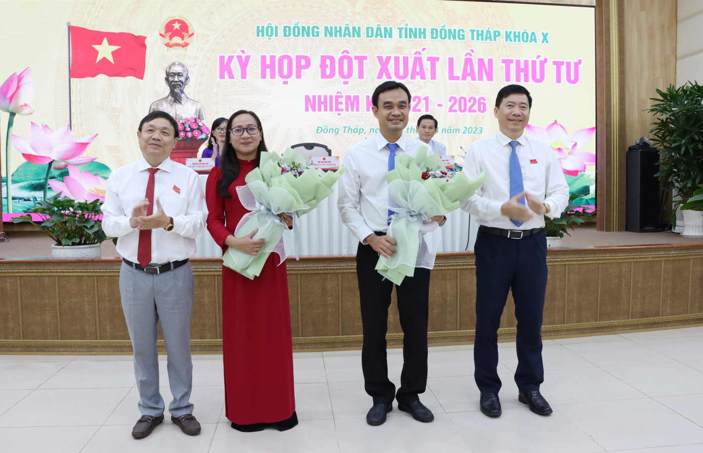 Ông Nguyễn Văn Vũ Minh – Giám đốc Sở Nông nghiệp và Phát triển nông thôn, và bà Ngô Thị Ngọc Sương – Giám đốc Sở Tài chính, được bầu bổ sung Ủy viên UBND tỉnh Đồng Tháp nhiệm kỳ 2021 - 2026.