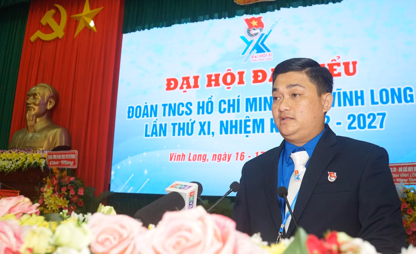 Tân Bí thư Tỉnh Đoàn Vĩnh Long Trần Công Khánh phát biểu. Ảnh: Hòa Hội