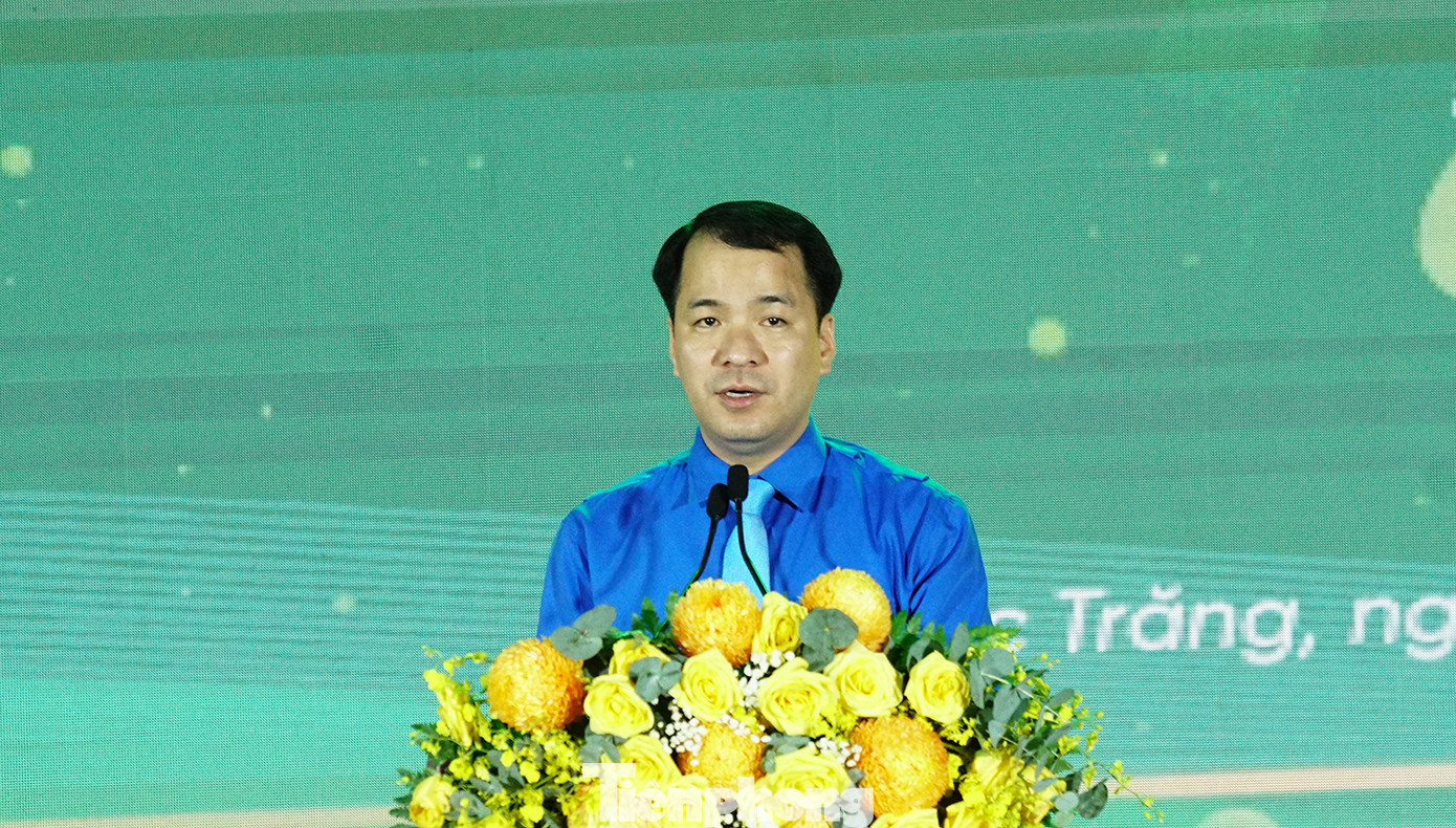 Bí thư T.Ư Đoàn Ngô Văn Cương phát biểu tại buổi lễ. Ảnh: Hòa Hội Bí thư T.Ư Đoàn Ngô Văn Cương phát biểu tại buổi lễ. Ảnh: Hòa Hội