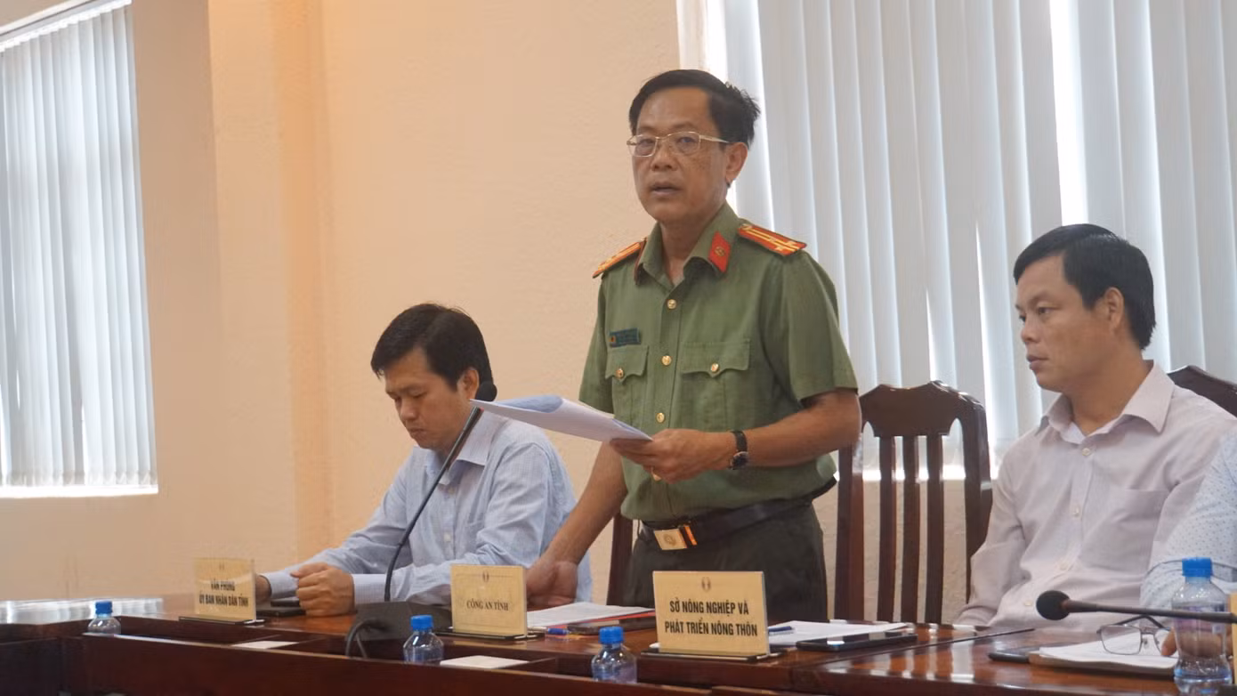 Thượng tá Trần Trung Quốc, Trưởng phòng tham mưu công an tỉnh Đồng Tháp phát biểu. Ảnh: An Bình.