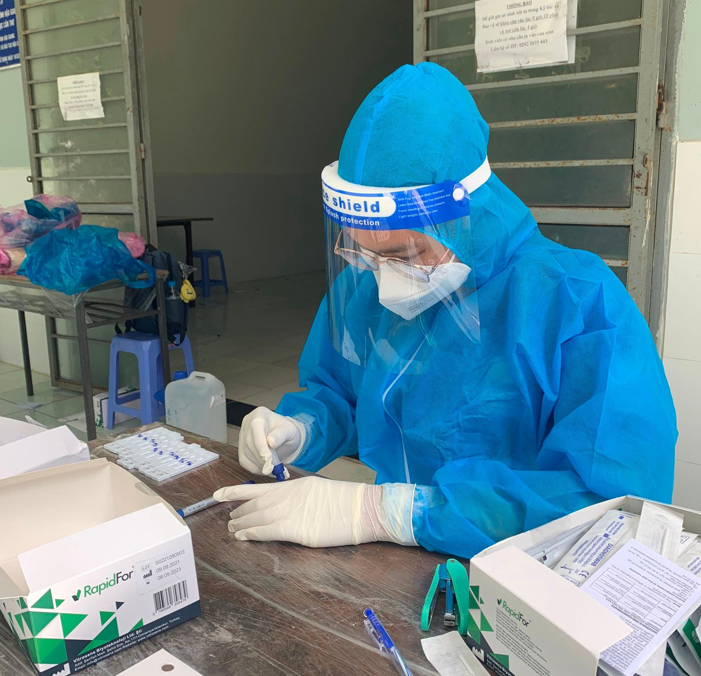 Trương Kim Ngân làm nhiệm vụ. - Ảnh: NVCC Trương Kim Ngân làm nhiệm vụ. - Ảnh: NVCC