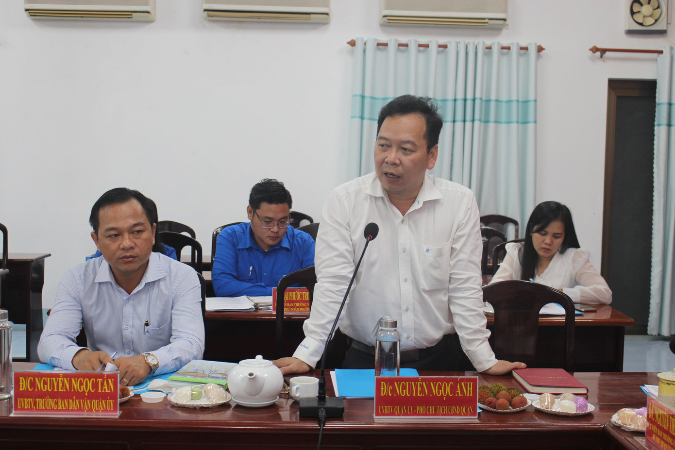 Phó Chủ tịch UBND quận Ninh Kiều Nguyễn Ngọc Ánh phát biểu