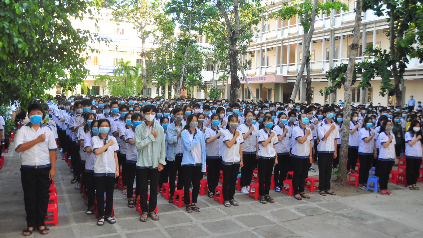 Bên cạnh đó, hoạt động này mang lại nhiều ý nghĩa thiết thực, thể hiện sự quan tâm của các cấp bộ Đoàn trong công tác chăm lo cho thiếu nhi; tạo tinh thần, động lực to lớn cho thế hệ tương lai cố gắng phấn đấu trở thành con ngoan, trò giỏi, có ích cho xã hội và góp phần phát triển quê hương, đất nước. Bên cạnh đó, hoạt động này mang lại nhiều ý nghĩa thiết thực, thể hiện sự quan tâm của các cấp bộ Đoàn trong công tác chăm lo cho thiếu nhi; tạo tinh thần, động lực to lớn cho thế hệ tương lai cố gắng phấn đấu trở thành con ngoan, trò giỏi, có ích cho xã hội và góp phần phát triển quê hương, đất nước.