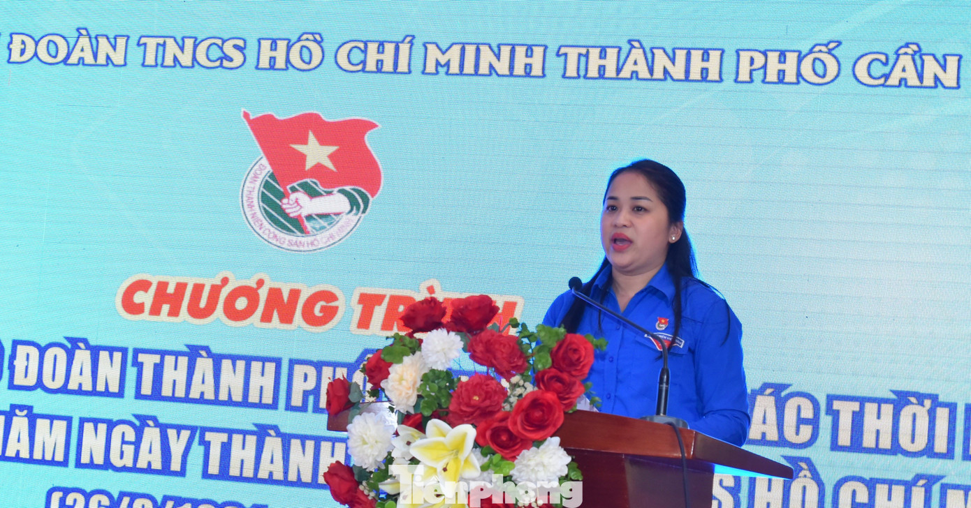 Chị Lư Thị Ngọc Anh – Bí thư Thành Đoàn Cần Thơ phát biểu. Ảnh: Hòa Hội Chị Lư Thị Ngọc Anh – Bí thư Thành Đoàn Cần Thơ phát biểu. Ảnh: Hòa Hội