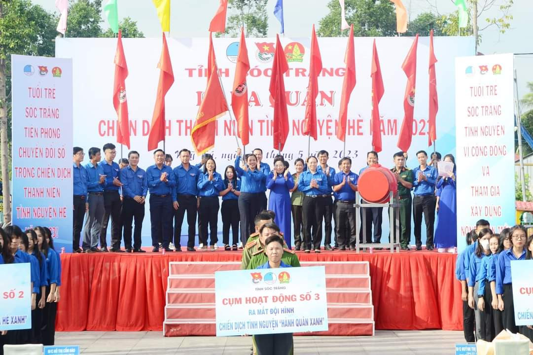 Tỉnh Đoàn Sóc Trăng ra quân Chiến dịch tình nguyện hè 2023. Ảnh: PV.
