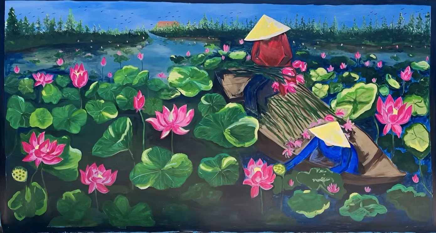 Theo ông Ngợi, Sở GD&amp;ĐT Đồng Tháp đã phát động Vẽ bích hoạ sen đến các cơ sở giáo dục công lập và ngoài công lập trên địa bàn tỉnh từ ngày 4/4 đến nay. Nhà trường tổ chức cho giáo viên, học sinh tham gia vẽ bích họa Sen.