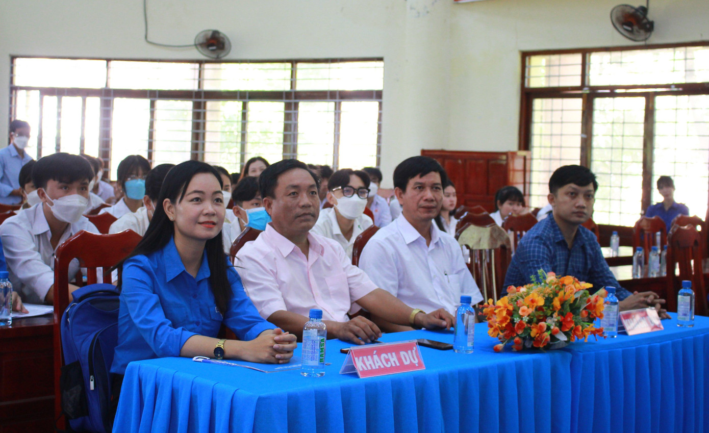 Tỉnh đoàn Đồng Tháp ra quân Tiếp sức mùa thi năm 2022. - Ảnh: TĐ ĐT Tỉnh đoàn Đồng Tháp ra quân Tiếp sức mùa thi năm 2022. - Ảnh: TĐ ĐT