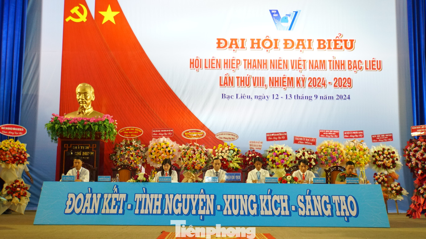 Đoàn chủ tịch làm việc tại đại hội. Ảnh: Hòa Hội Đoàn chủ tịch làm việc tại đại hội. Ảnh: Hòa Hội