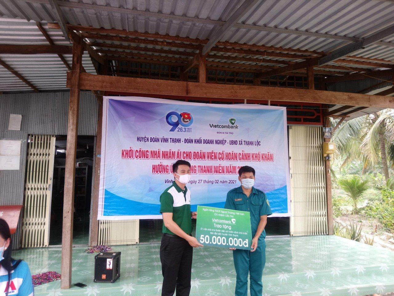 Khởi công nhà nhân ái Khởi công nhà nhân ái