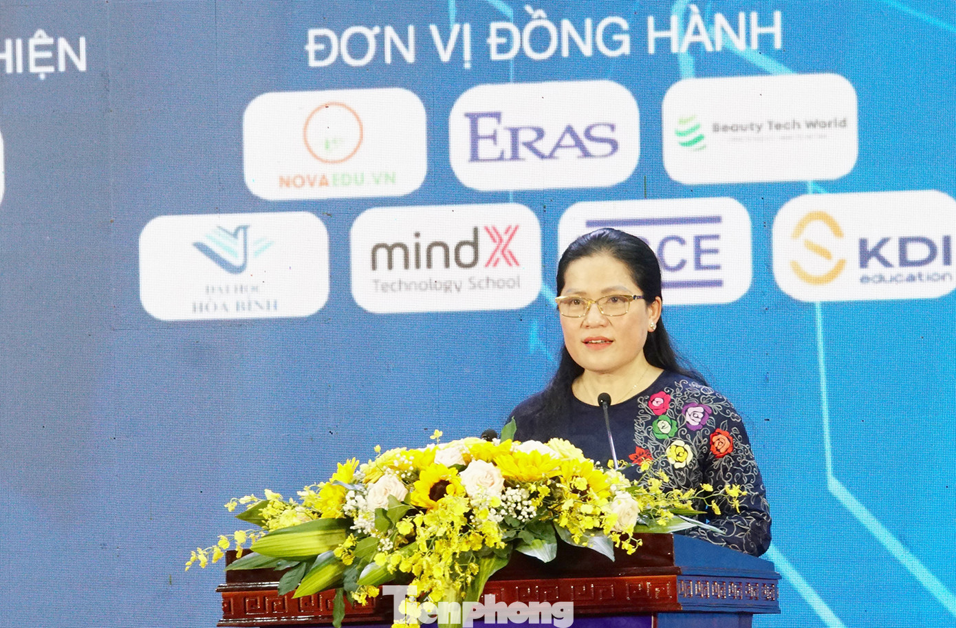 Bà Nguyễn Thị Kim Chi, Thứ trưởng Bộ GD&ĐT phát biểu tại lễ bế mạc ngày hội khởi nghiệp. Ảnh: Hòa Hội Bà Nguyễn Thị Kim Chi, Thứ trưởng Bộ GD&ĐT phát biểu tại lễ bế mạc ngày hội khởi nghiệp. Ảnh: Hòa Hội