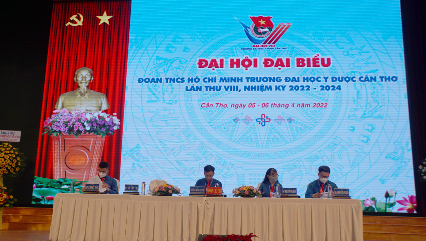 Đoàn chủ tịch điều hành đại hội Đoàn chủ tịch điều hành đại hội