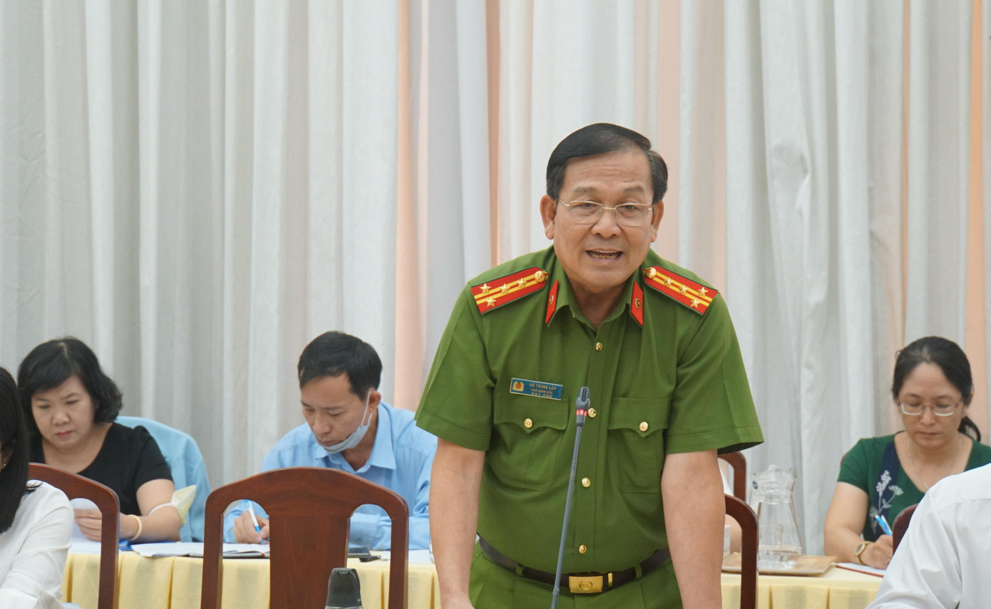 Đại tá Hồ Trung Lập, Phó Giám đốc Công an TP Cần Thơ phát biểu. - Ảnh: Hòa Hội
