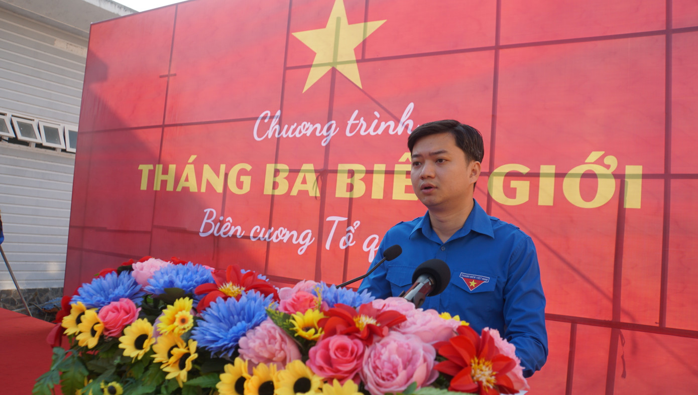 Anh Nguyễn Minh Triết, Bí thư Trung ương Đoàn, Chủ tịch Trung ương Hội Sinh viên Việt Nam phát biểu. Ảnh: Hòa Bình Anh Nguyễn Minh Triết, Bí thư Trung ương Đoàn, Chủ tịch Trung ương Hội Sinh viên Việt Nam phát biểu. Ảnh: Hòa Bình