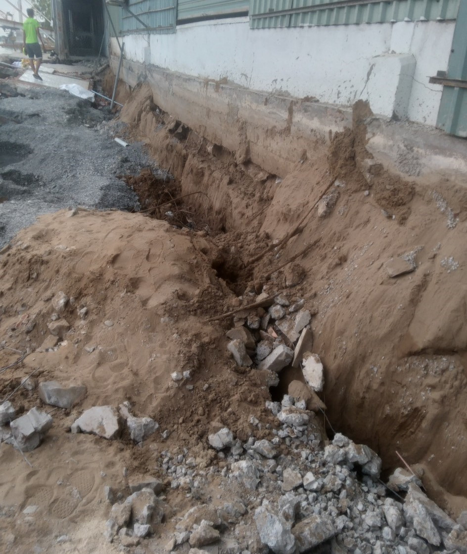 Sạt lở ảnh hưởng đến nhà dân tại An Giang. Ảnh: PV.