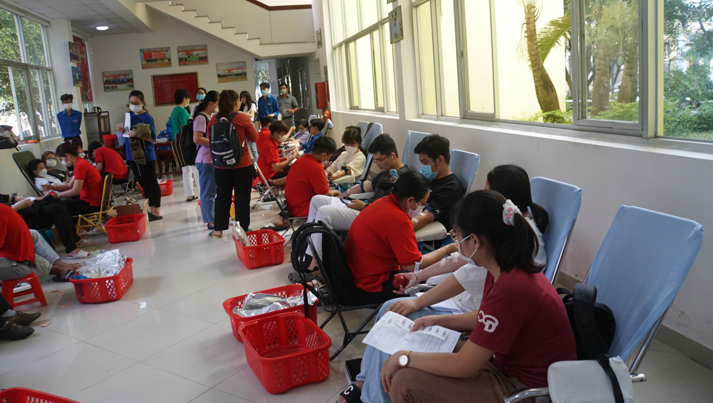 Ông Từ Minh Điền, Chủ tịch Hội Chữ thập đỏ, Phó trưởng Ban Vận động Hiến máu tình nguyện tỉnh Trà Vinh cho biết, phong trào hiến máu tại Trà Vinh được triển khai đồng bộ, đạt nhiều kết quả trong thời gian qua. Đồng thời lan tỏa đến nhiều tầng lớp nhân dân và được đông đảo thanh niên, tình nguyện viên, cán bộ hưởng ứng tham gia. Trung bình mỗi năm vận động từ 7.000 – 10.000 đơn vị máu.