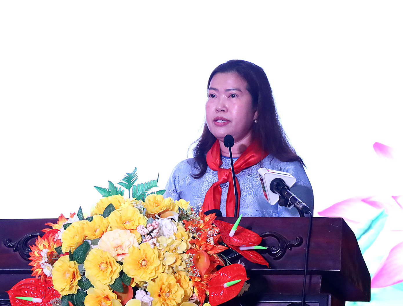 Bà Nguyễn Thị Ngọc Điệp - Phó Chủ tịch UBND TP. Cần Thơ phát biểu tại đại hội.