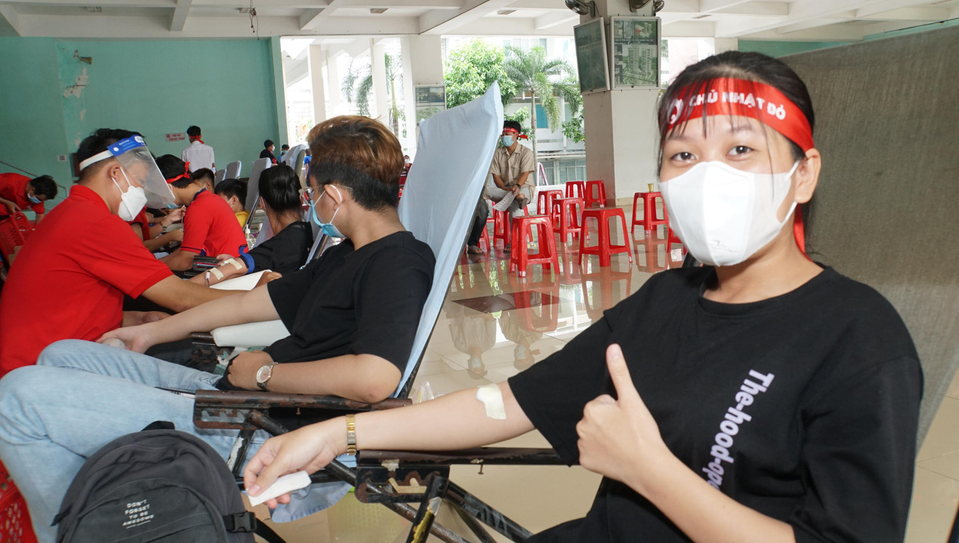 Bạn Nguyễn Thị Thúy Oanh tham gia hiến máu
