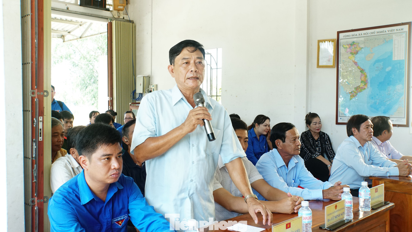 Ông Đồng Minh Hoàng - Bí thư Đảng ủy xã Tân Kiều phát biểu tại buổi lễ. Ảnh: Hòa Hội Ông Đồng Minh Hoàng - Bí thư Đảng ủy xã Tân Kiều phát biểu tại buổi lễ. Ảnh: Hòa Hội