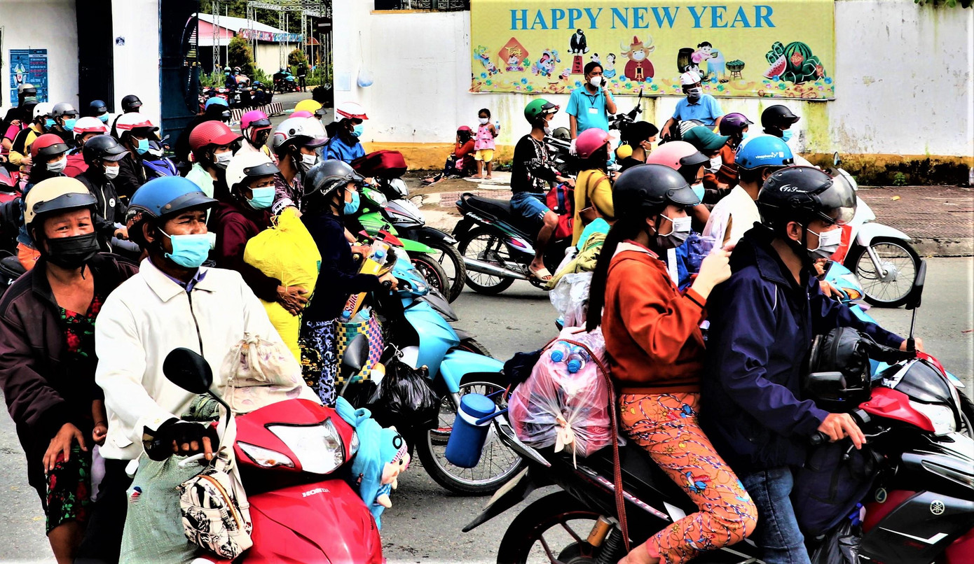 Người dân từ TP. HCM trở về Sóc Trăng