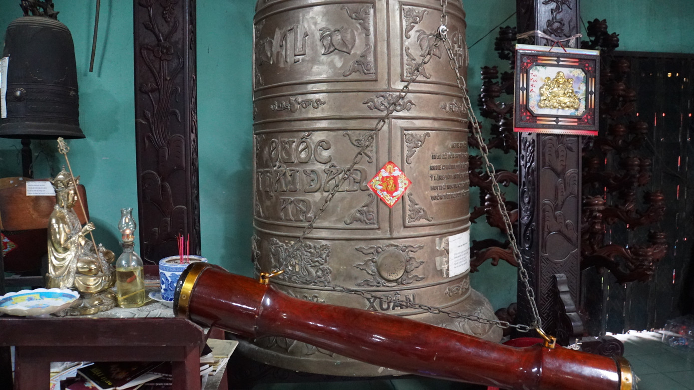 Chuông chùa có từ lâu đời Chuông chùa có từ lâu đời