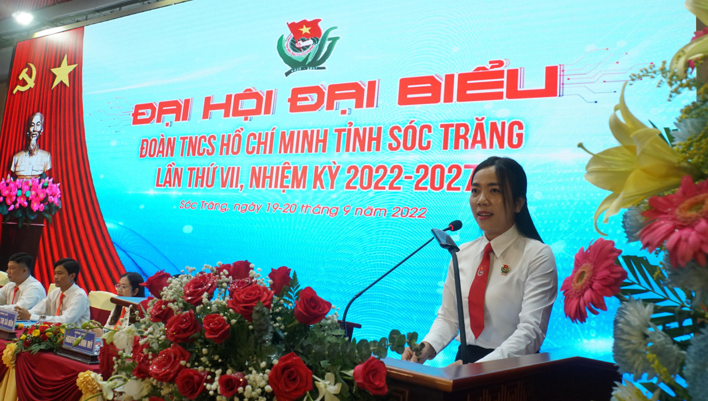 Chị Triệu Thị Ngọc Diễm, Bí thư Tỉnh Đoàn Sóc Trăng phát biểu. Ảnh: Hòa Hội