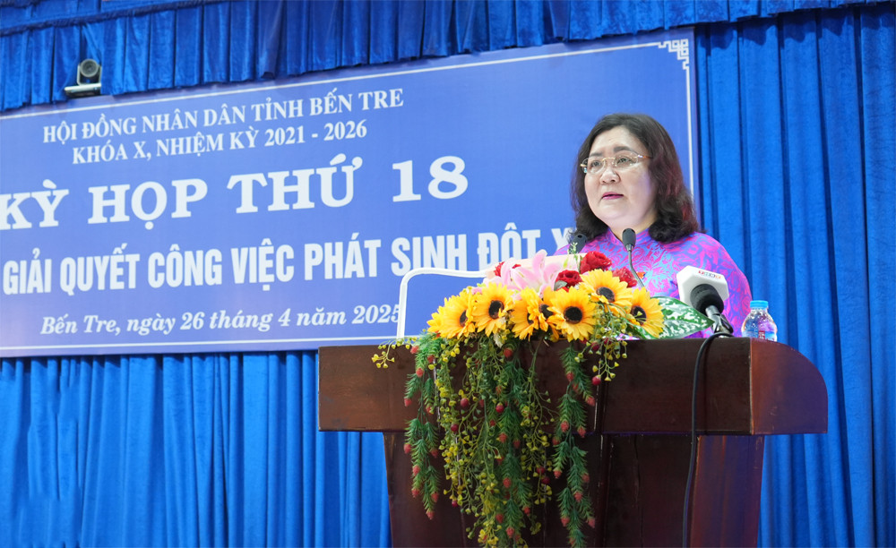 Bí thư Tỉnh ủy, Chủ tịch HĐND tỉnh Bến Tre - Hồ Thị Hoàng Yến phát biểu. (Ảnh: Phương Thảo) Bí thư Tỉnh ủy, Chủ tịch HĐND tỉnh Bến Tre - Hồ Thị Hoàng Yến phát biểu. (Ảnh: Phương Thảo)